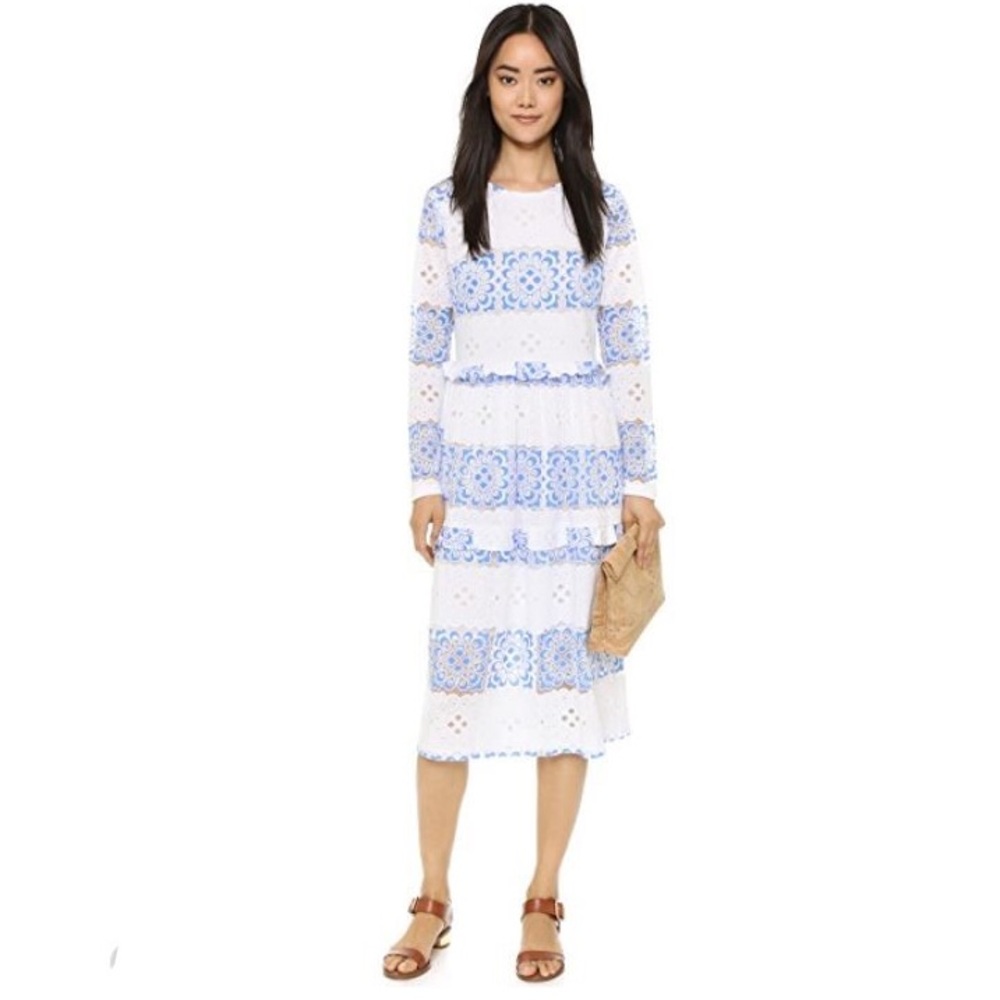 Endless Rose Contrast Lace Midi Dress